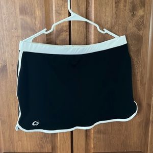 GTM skort
